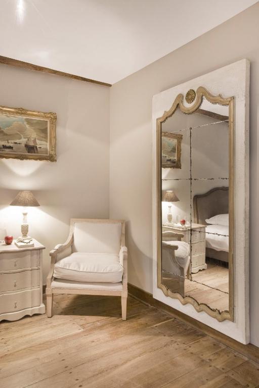 Chateau De Grandvoir Hotel Neufchateau Room photo