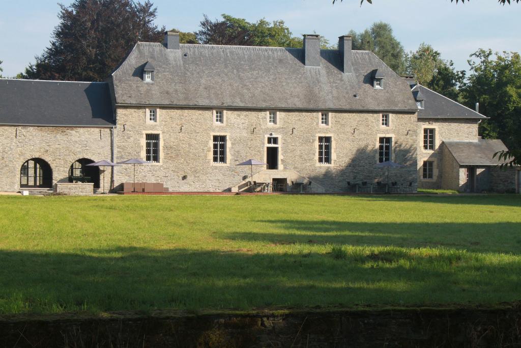 Chateau De Grandvoir Hotel Neufchateau Exterior photo